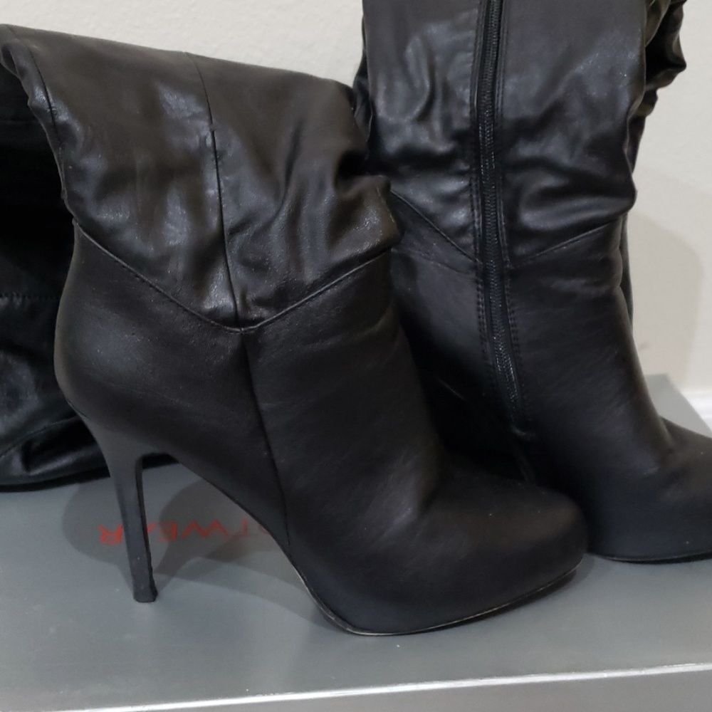 Report Over The Knee Leather Boots